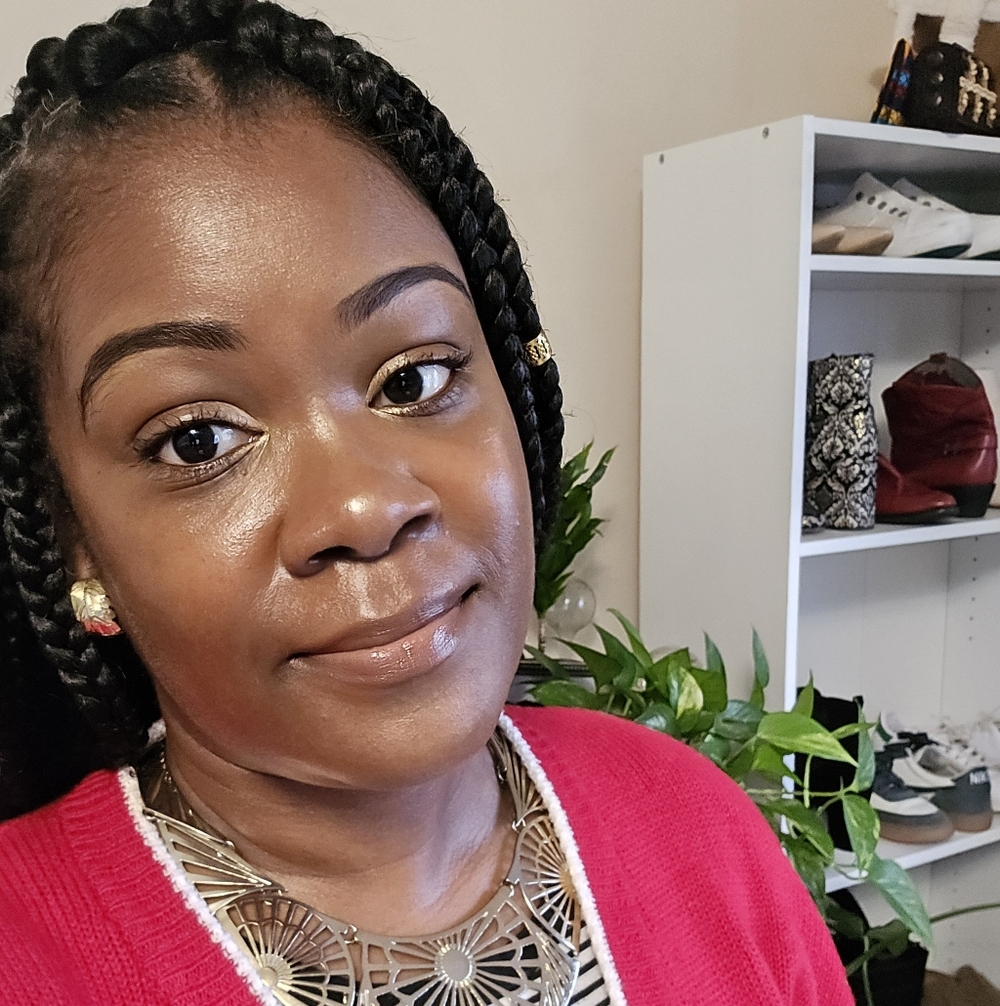 Meet your Posher, Carol